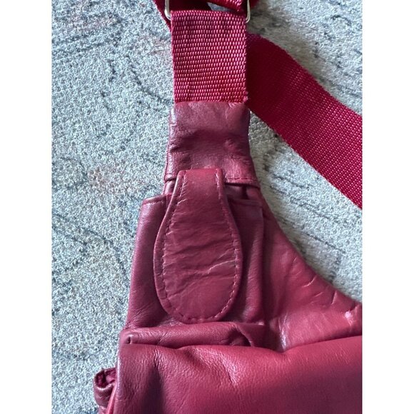 Buxton Red Leather Sling Bag Adjustable Boho Retro 70s 90s Festival Travel Soft - Picture 4 of 14